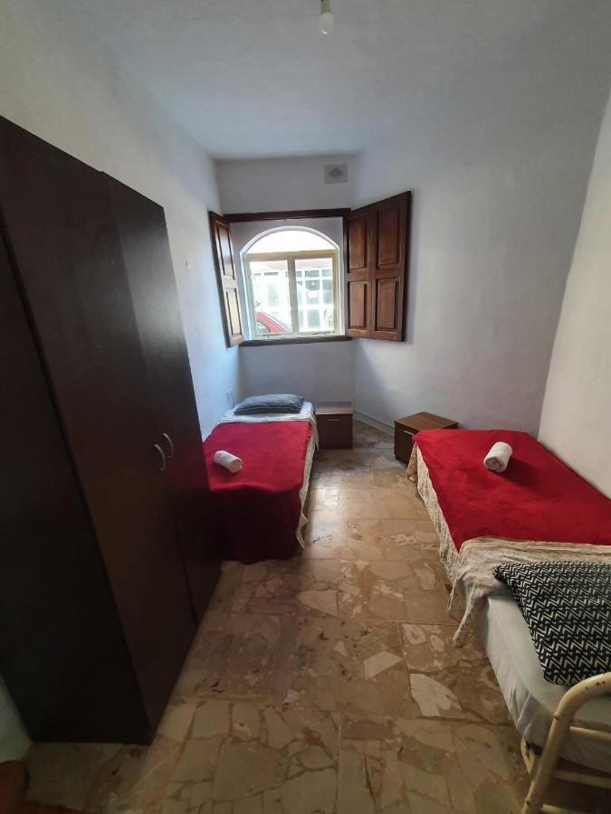 Oleander Butts Inn Żebbuġ Buitenkant foto